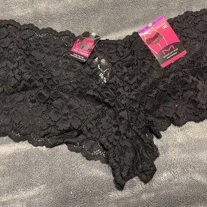 MAIDENFORM NWT - Ladie's Lace Panties - Boyshort Style - Size 9 / 2XL